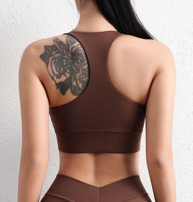 elevate London - Twisted High Support Sports Bra